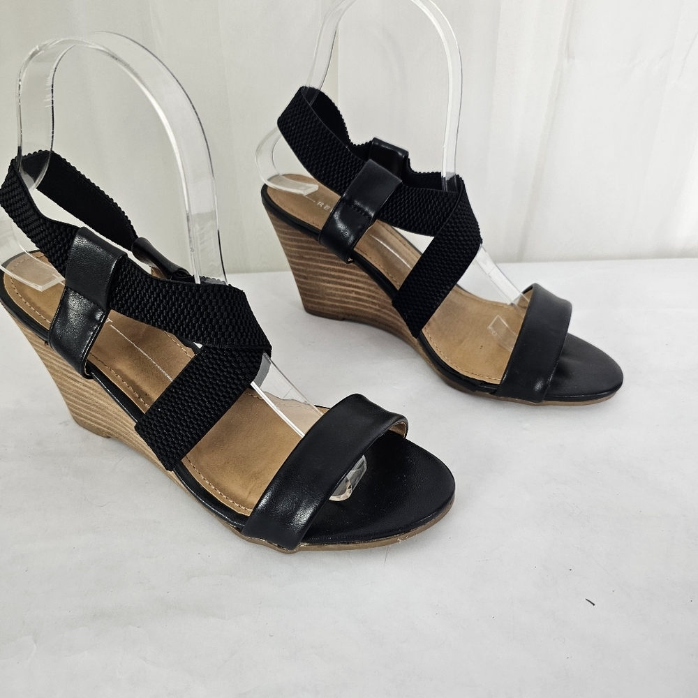 Report Black and Tan Strappy Wedge Sandals Size 6